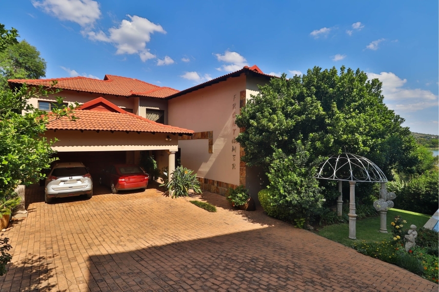 4 Bedroom Property for Sale in Birdwood Estate North West